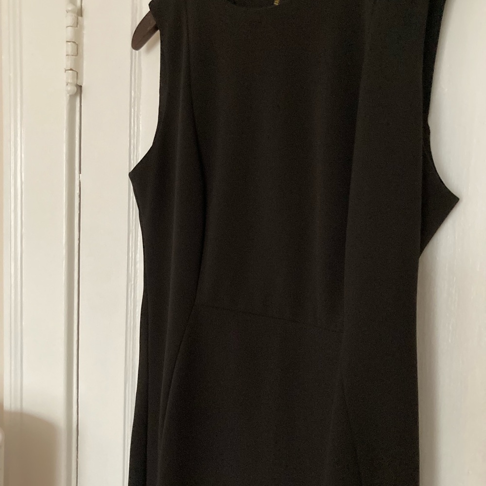 Calvin Klein Classic Black Fitted Sheath Dress - size 12